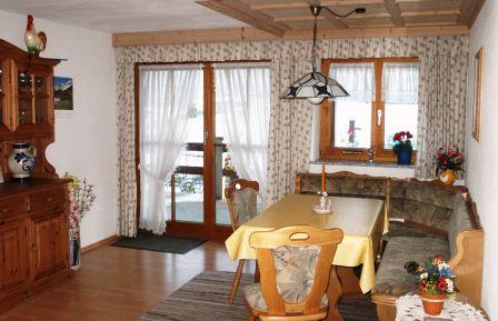 linzmaiererikawohnstube004_klein