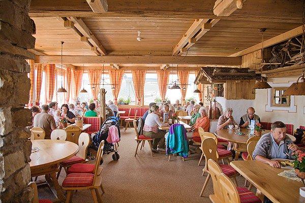 Gemütliche Stube im Berggasthof