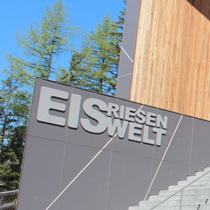 Restaurant Yggdrasil der Eisriesenwelt