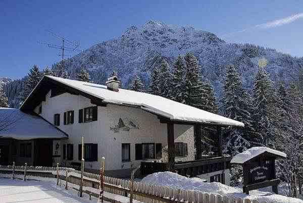 Haus im Winter