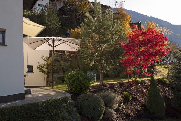 Garten mit Blick auf Liegewiese