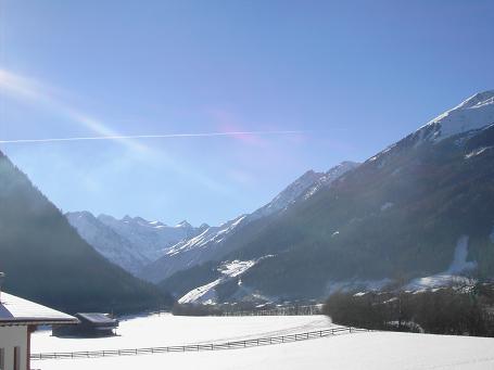 Ausblick von der Obergeschoßwohnung im Winter