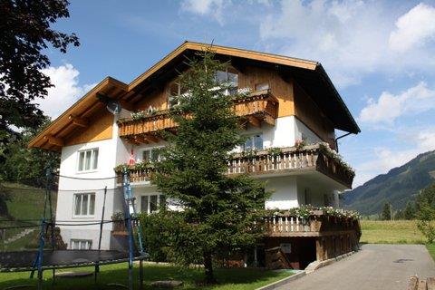 Haus im Sommer_3