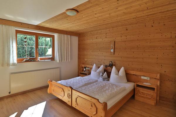 schlafzimmer  wohnung maderer