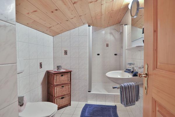 dusche und wc wohnung gweil