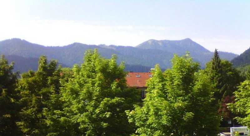 https://d1pgrp37iul3tg.cloudfront.net/objekt_pics/obj_full_31611_003.jpg
