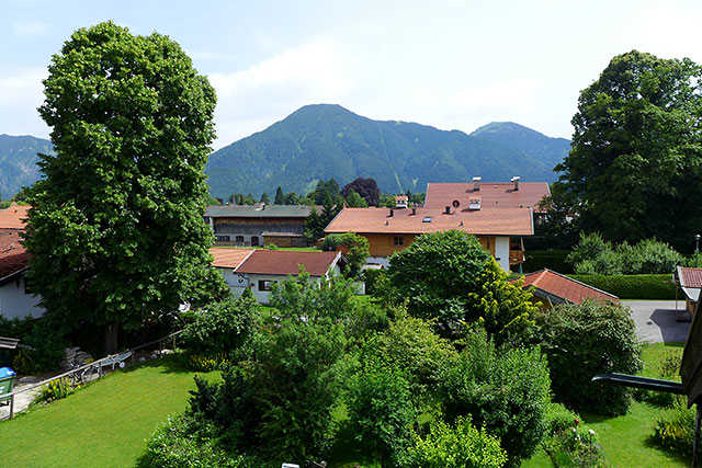 https://d1pgrp37iul3tg.cloudfront.net/objekt_pics/obj_full_31983_002.jpg