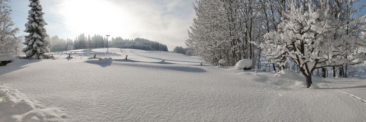 Mit Winterwanderwegen direkt ab Haus