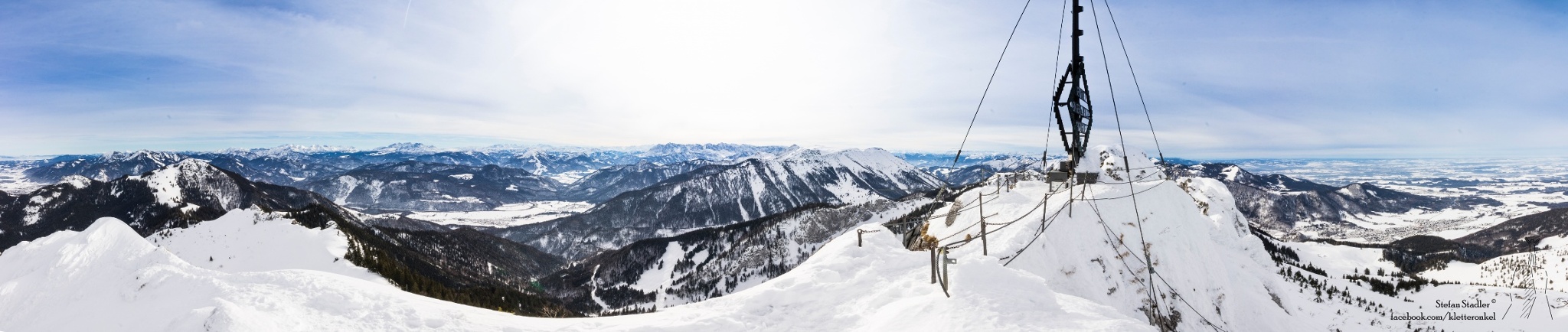 Gipfelpanorama an der Kampenwand