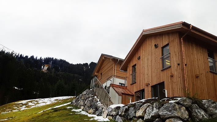 Villa-Vertikal_Schlafzimmerseite