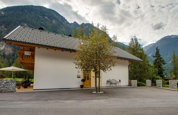 Seitenansicht Chalet Carla