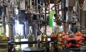 Abfuellung_(c)Mostkellerei_Fischer