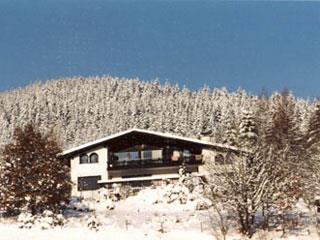 Hausansicht Winter