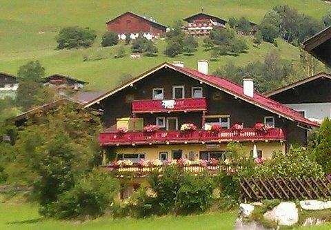 Hausansicht Sommer