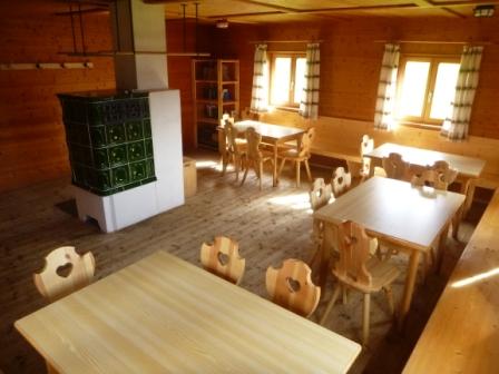 Aufenthaltsraum der Selbstversorgerhütte