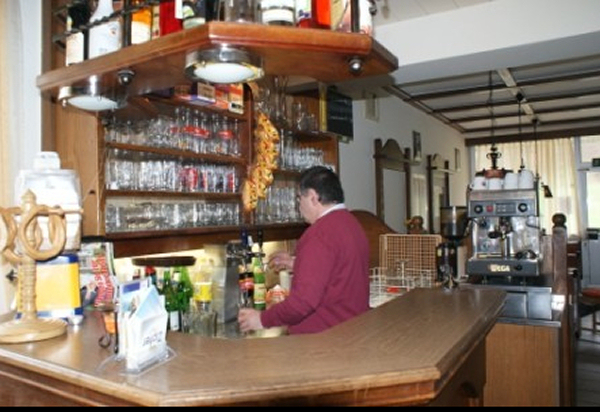 Frankys Cafe - Kleinreifling