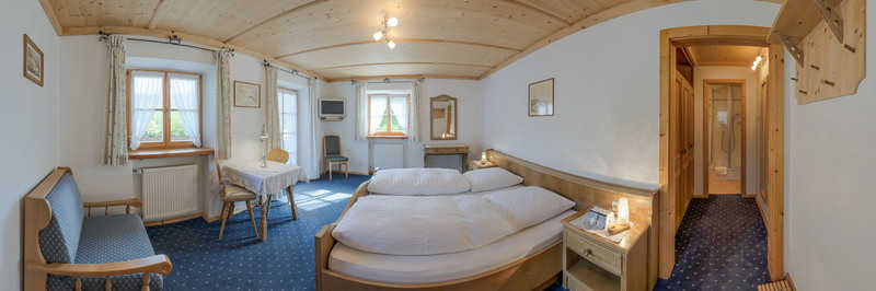 Zimmer 1