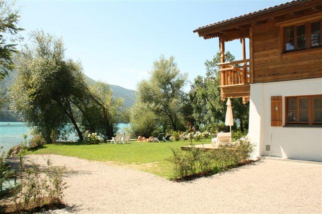 Landsitz - seitlicher Blick