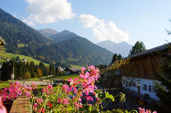 Aussicht vom Balkon Richtung Elfer- und Zwölfer