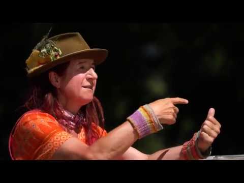 Die Sage „Die Petrusschlüssel im Montafoner Wappen“ erzählt von Hertha Glück im Dialekt ...