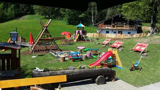Almspielplatz auf der Dielalm