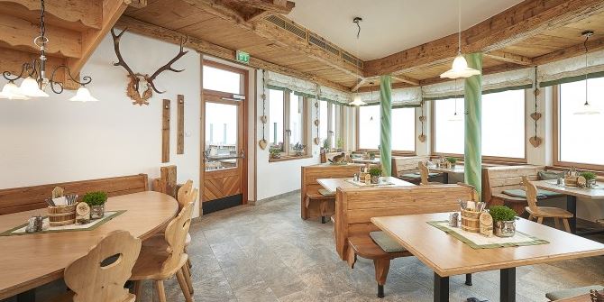 Wintergarten der Westgipfelhütte