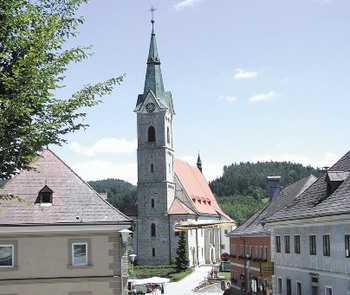 Pfarrkirche_Reichenau-kirche_im_markt_klein