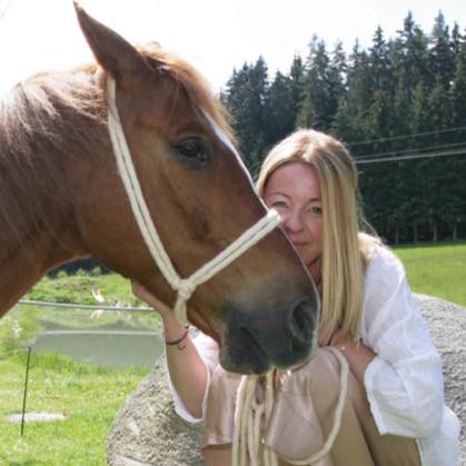 14364872_120642425061055_5931565223865638311_n