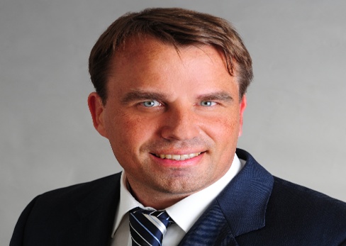 Dr. Alexander Gallee