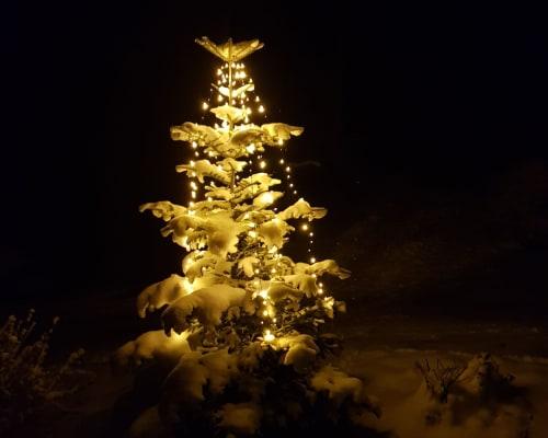 _Doppelzimmer_blau_mit_Bergblick_1