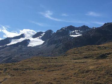 121695198_669386393775303_8257582149475775806_n