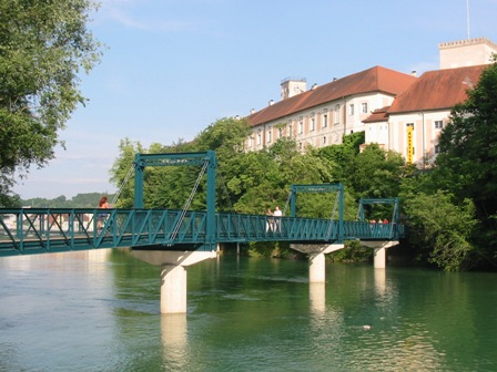 Museumssteg und Wendeltreppe