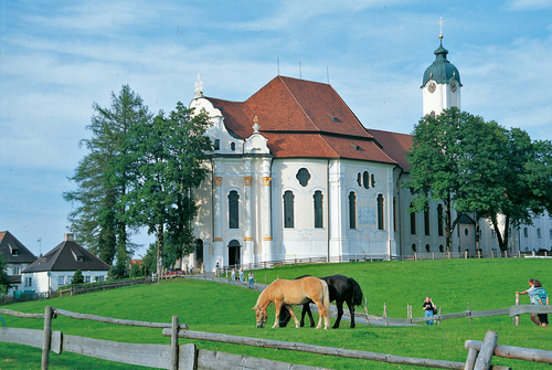 Fernwanderweg Meditationsweg Ammergauer Alpen - Wieskirche