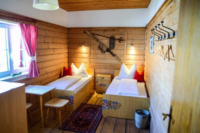 Zweibettzimmer