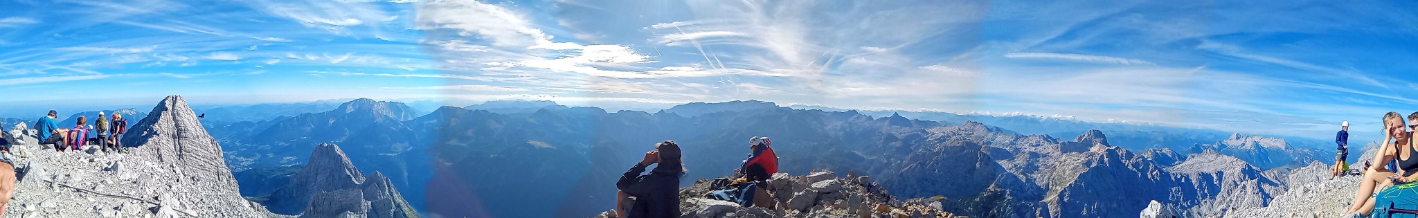 Gipfelpanorama auf der Südspitze