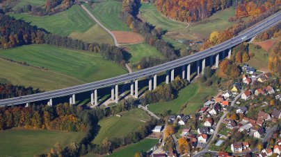 Talbrücke bei Unterrieden