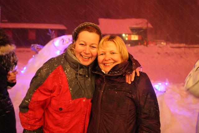 Inge Hahn mit Stammgast