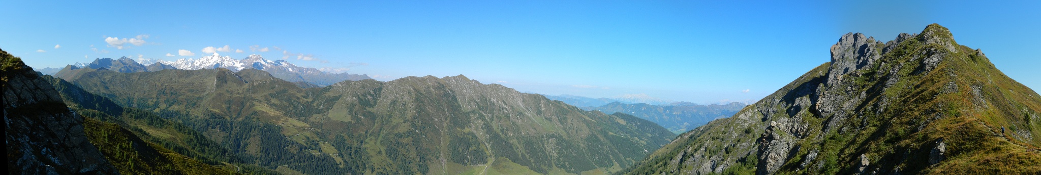 Ausblick von der Scharte nach Westen