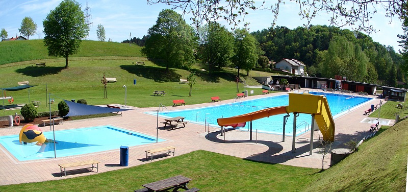 Schwimmbad Tann