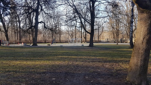 Spielplatz am Outdoor Gym