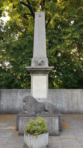 Kriegerdenkmal