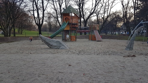 Spielplatz Krokodil im Luitpoldpark