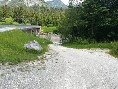 Ein- & Ausstiegsstelle Köstlerbrücke