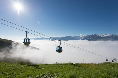 Auffahrt mit der Godel auf 2.100 m