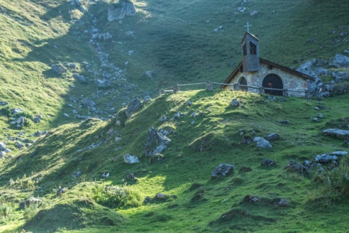 Blick auf die Kapelle bei der Laguz Alpe