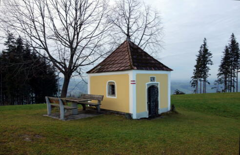 Kapelle~ 770m, nordseitig