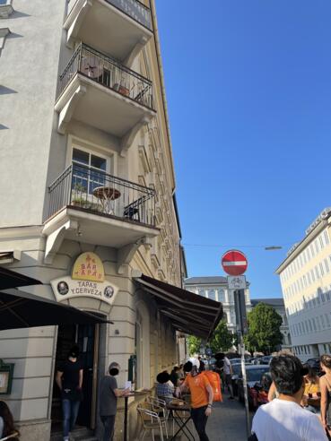 Eingang Bar Tapas