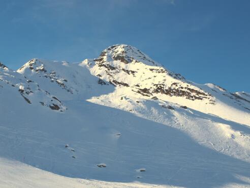 Reisköpfl 2389m von Norden gesehen.