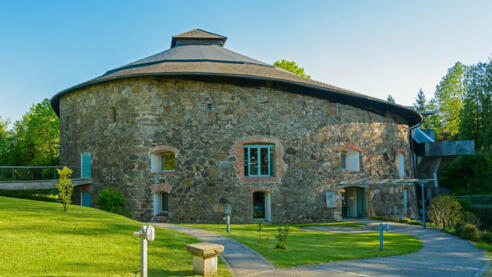 Linz-Land_Kulturwanderwege-Leonding_Turm-9