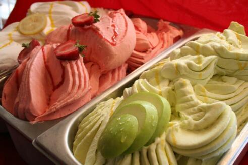 Köstliches Eis der Cafe -Konditorei Weltzer